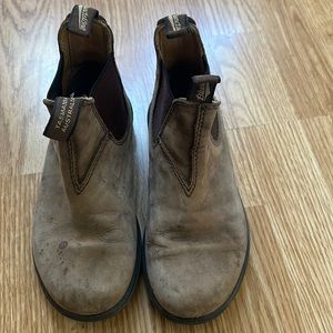 Blundstone Chelsea boot youth size 1